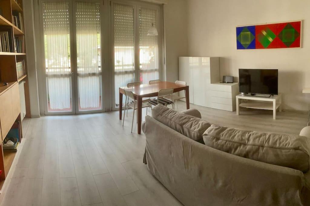 Attico Montiglio - Panorama-Wifi Apartment Collebeato Exterior foto